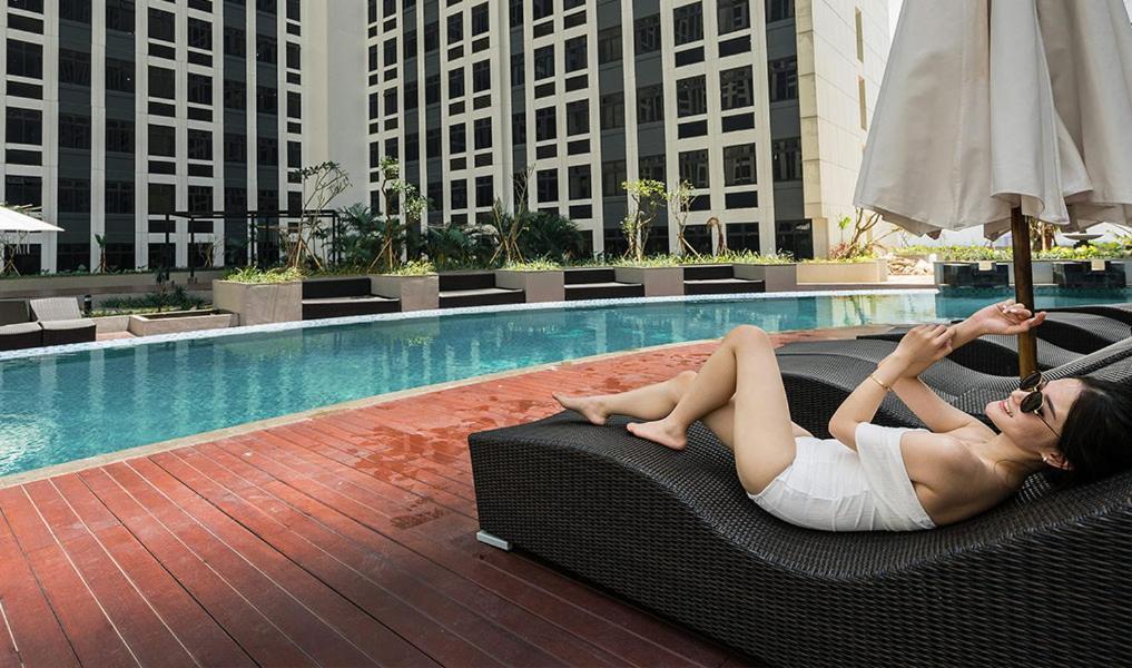 Louis Kienne Cikarang Hotel & Service Apartment Bekasi Esterno foto